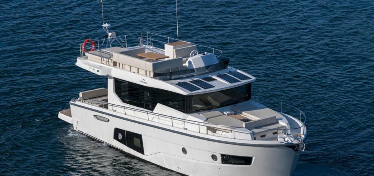 Trawler43LD_EXT_02